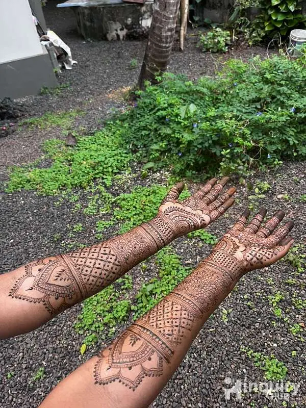Henna Mehndi Artist