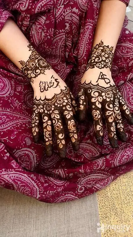 Areeba Mehndi Art And Wadding Packing