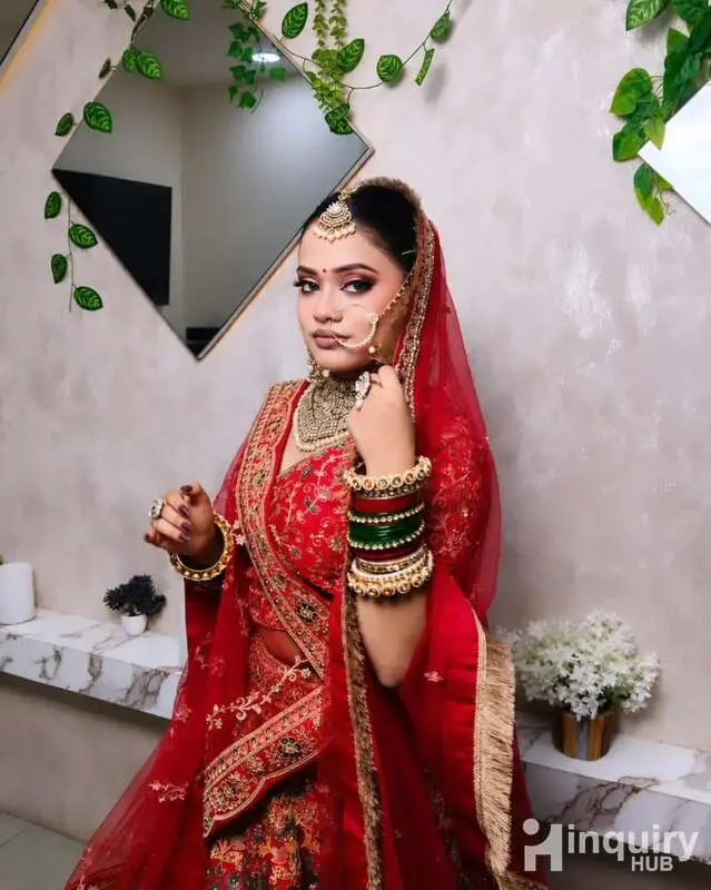 Aditi Jha Freelancer Makeup Artist