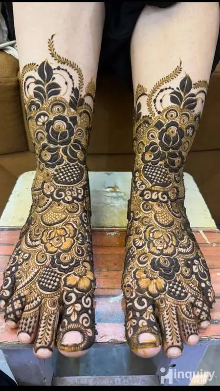 Zoya S Heena