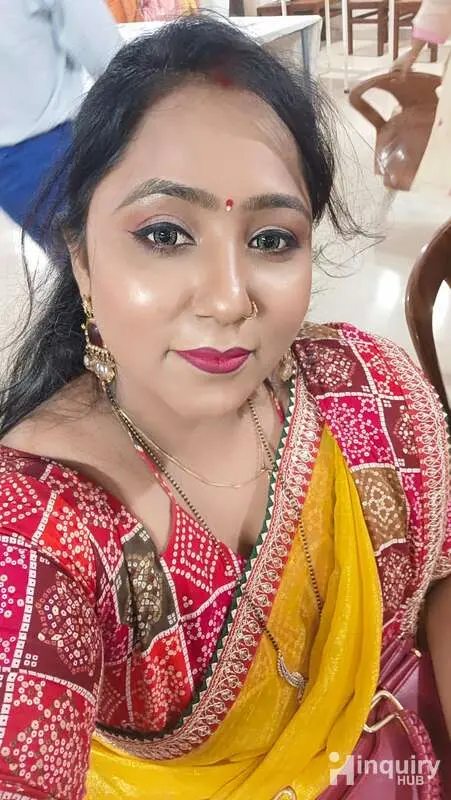 Barkha Makup Artist