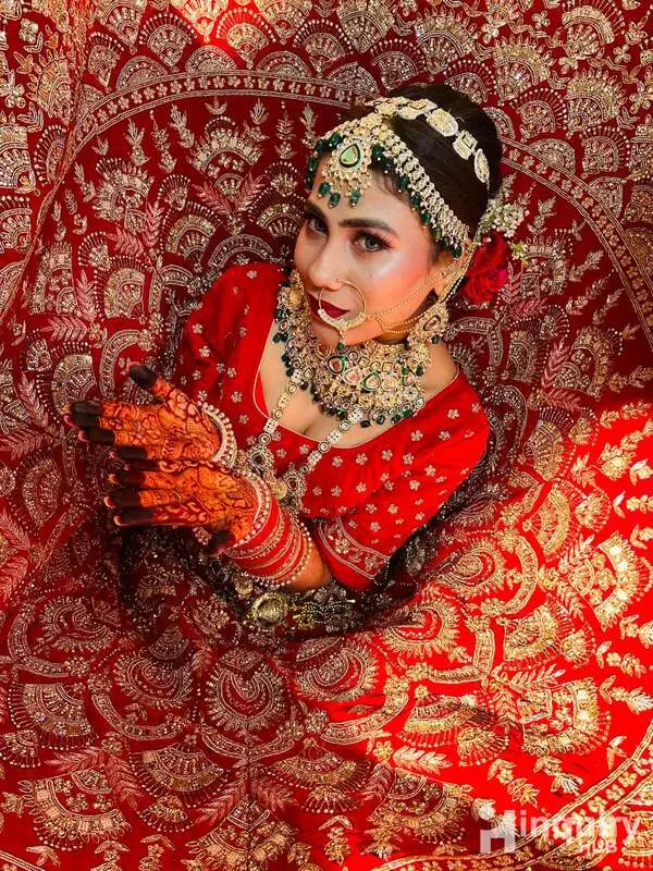 Make Up Artist Fiza Khan