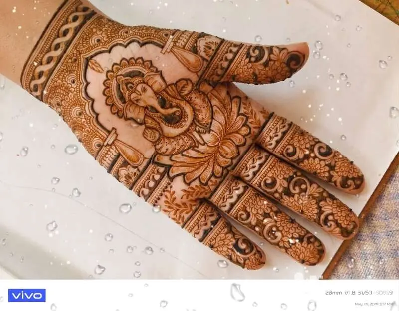 Chanchal Mehandi Artist