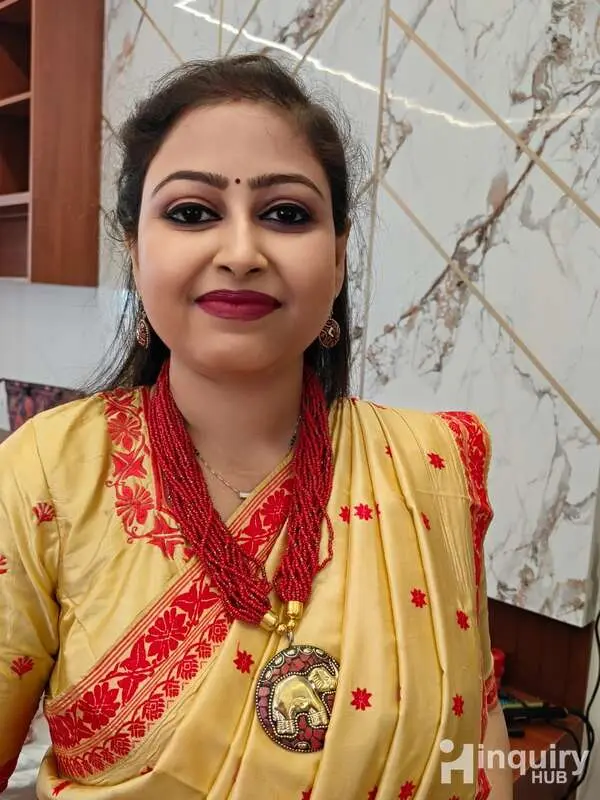 Pari  Beauty Parlour