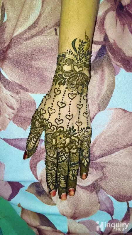 Subiya  Mehendi
