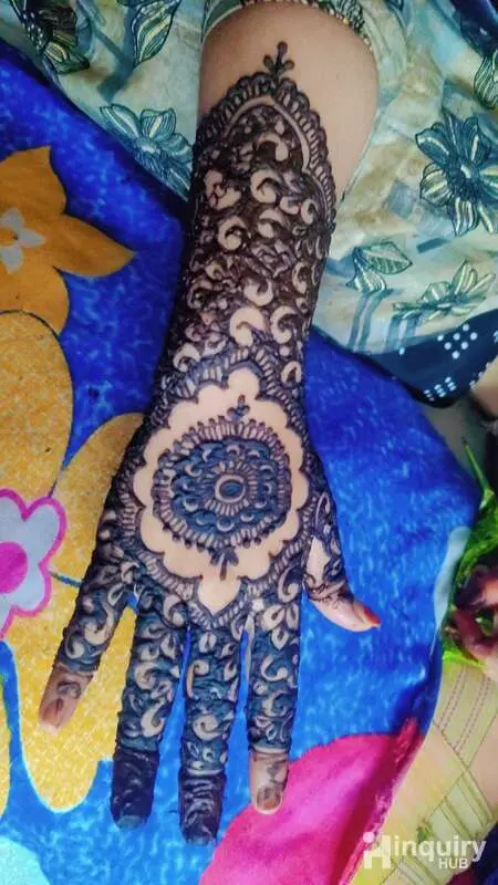 Sameera Shaik Mehndi Artist