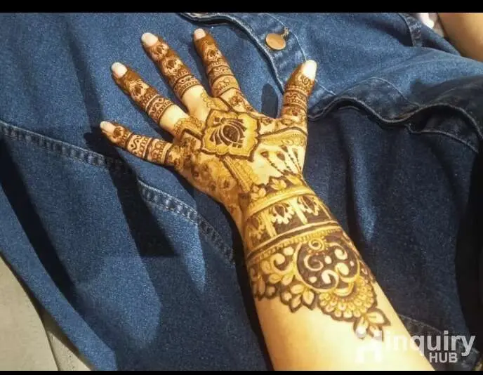 Henna By Zikraaa