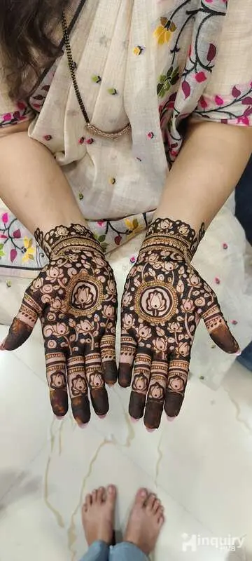 Babli Mehndi Designer