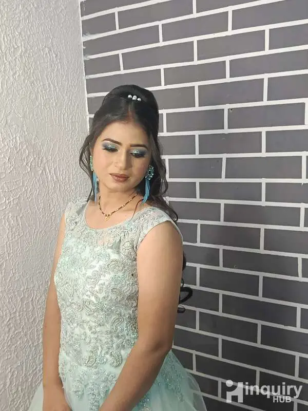 Aliza Makeover