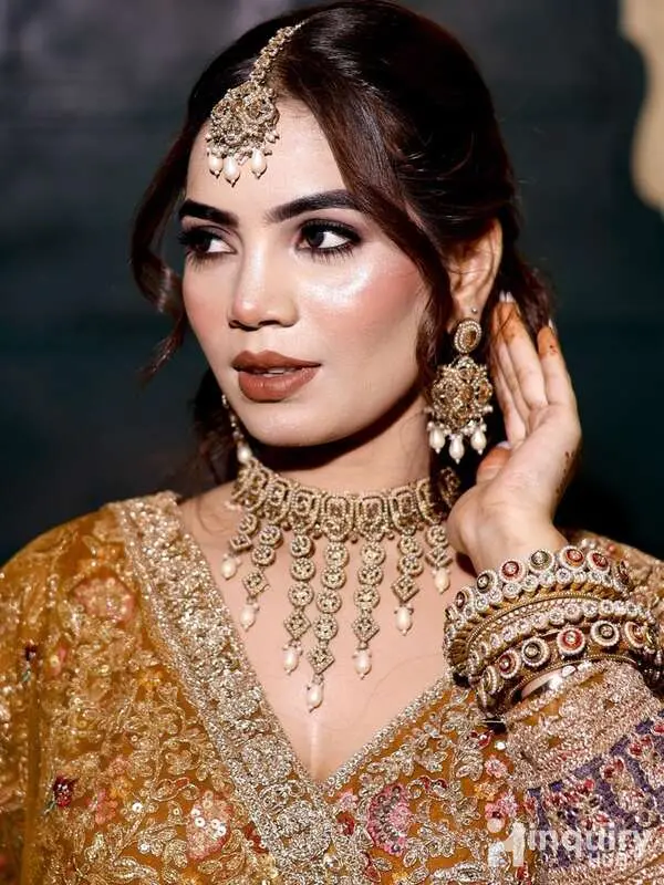 Kashish Gupta Makeup Artists