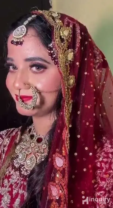 Pro Makeup Artist And Beauty  Hair  Mehindi Artist