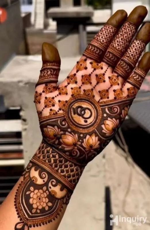 Simran Mehandi Artist