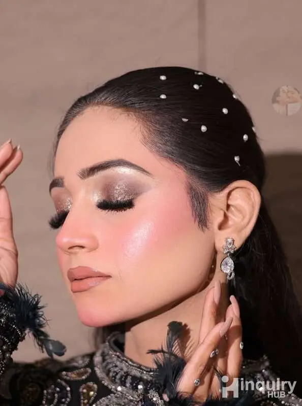 Nuzzahmakeup Artist And Mehndi Artist