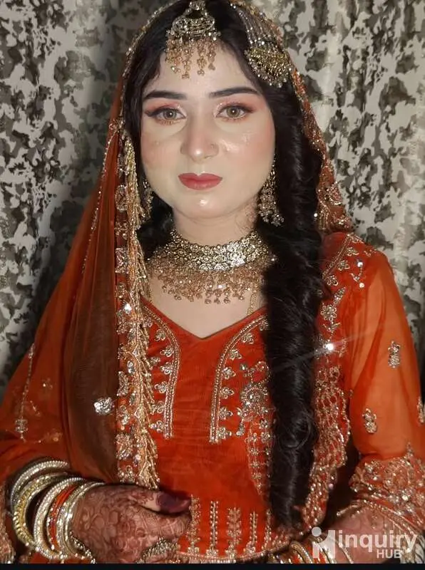 Nuzzahmakeup Artist And Mehndi Artist