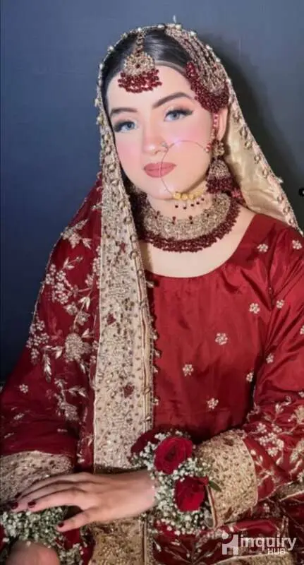 Nuzzahmakeup Artist And Mehndi Artist