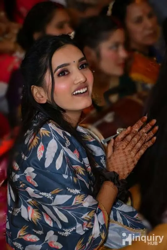 Glowbymanya