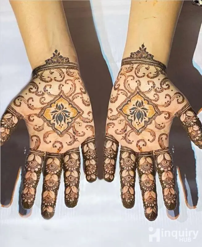 Sofiya Mehndi Artist