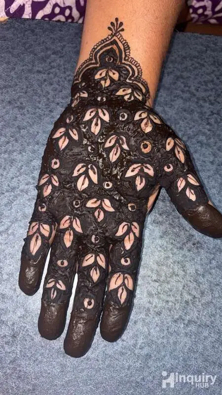 Mehndi Design By Yashika