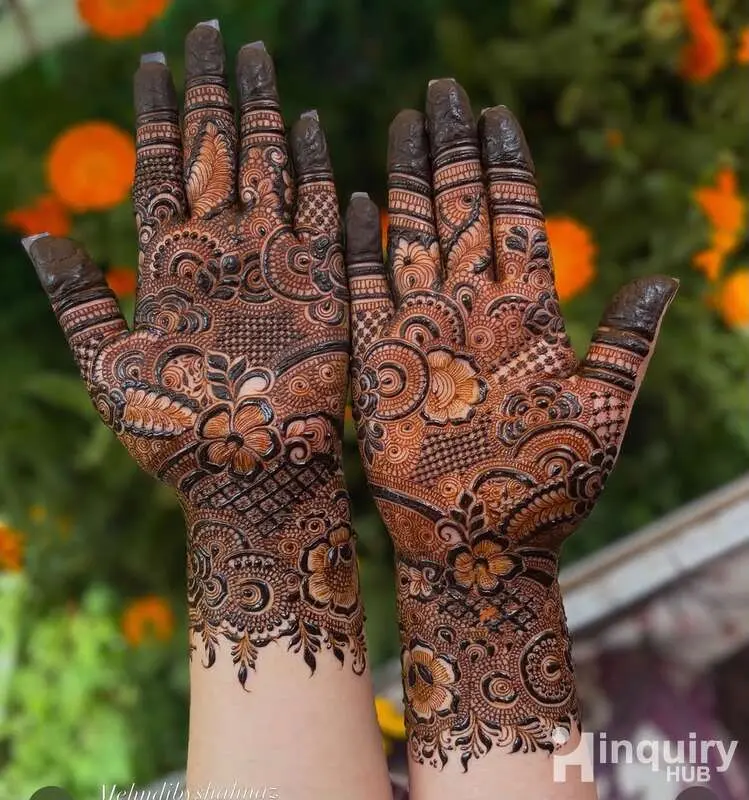 Ayesha Mehndi Artist