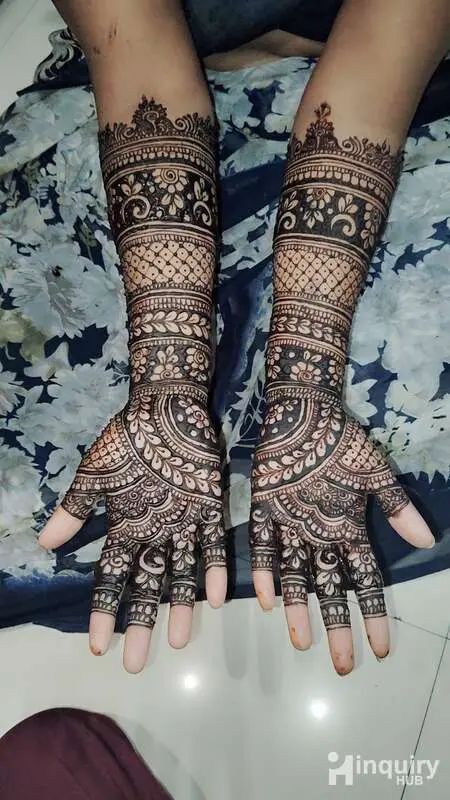 Saima Mehndi Artist