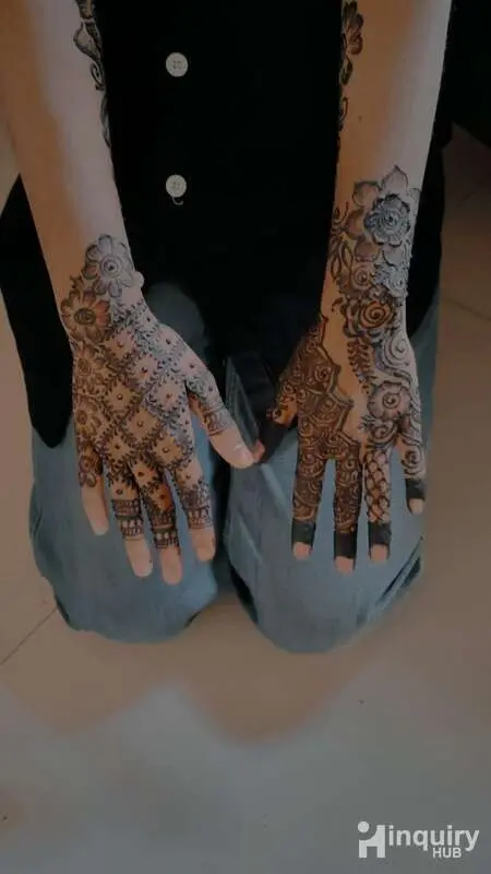 Saima Mehndi Artist