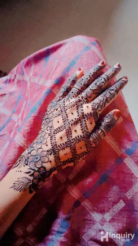 Saima Mehndi Artist