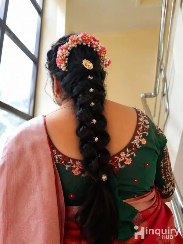Lakshmi  Professional Makeup Artist