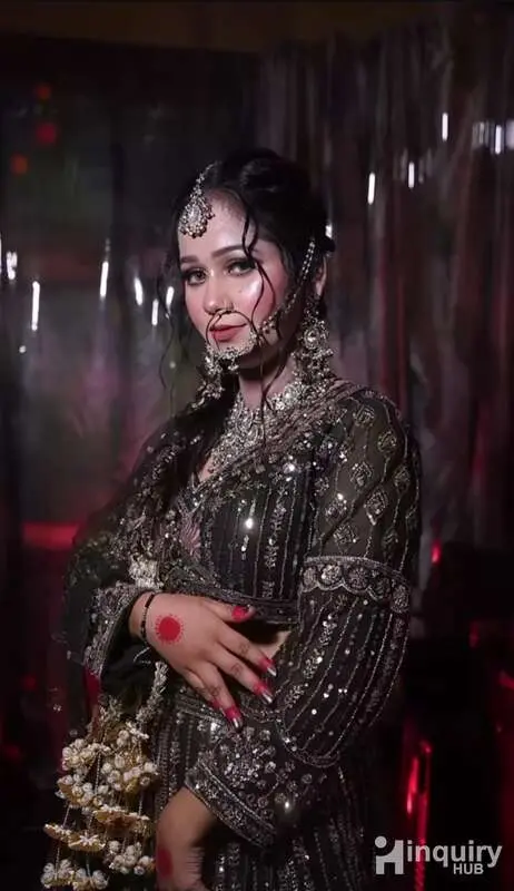 Aniya Khan Makeover