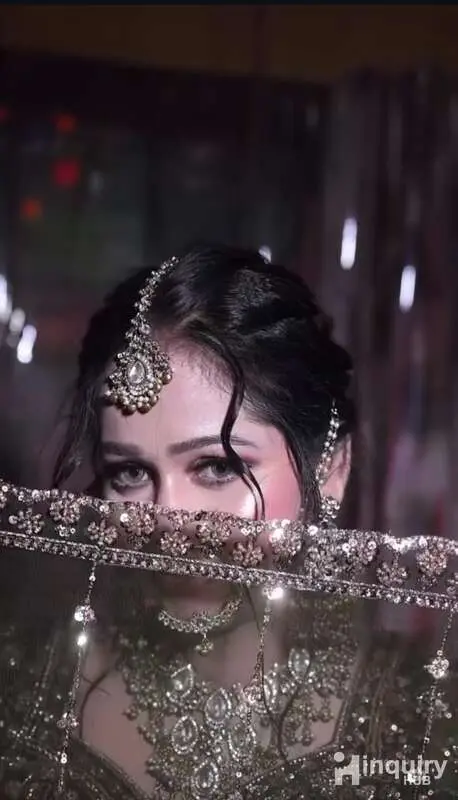 Aniya Khan Makeover