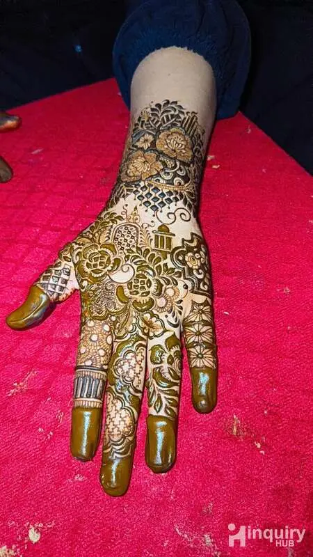 Farhin Mehendi Artist