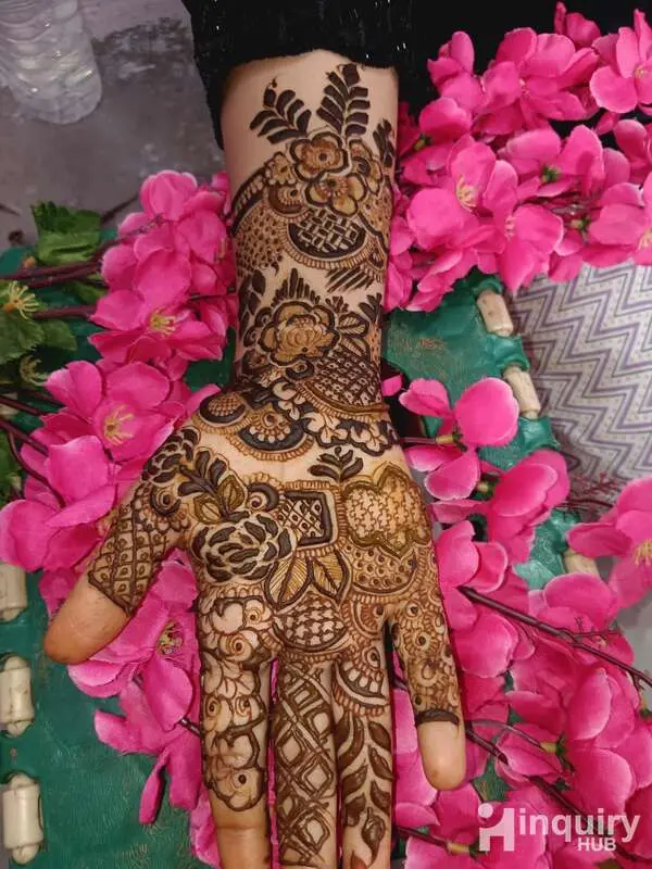Farhin Mehendi Artist