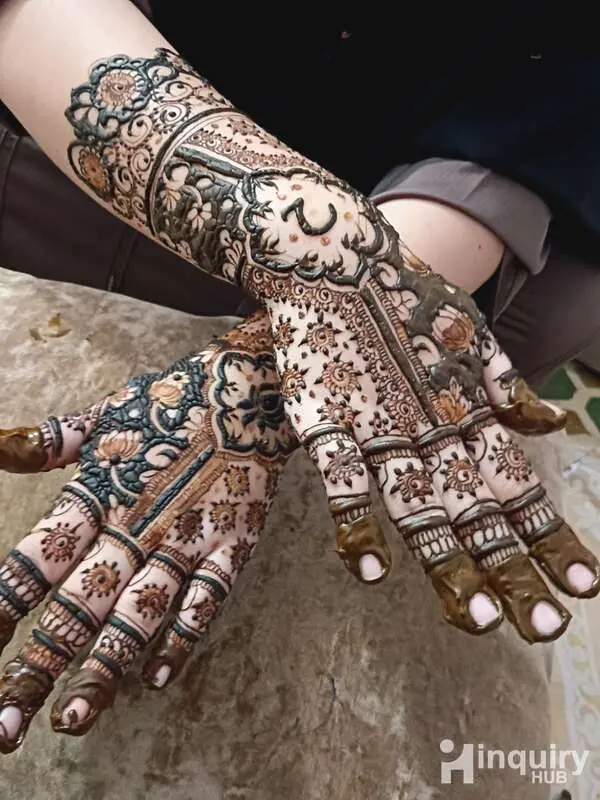 Farhin Mehendi Artist