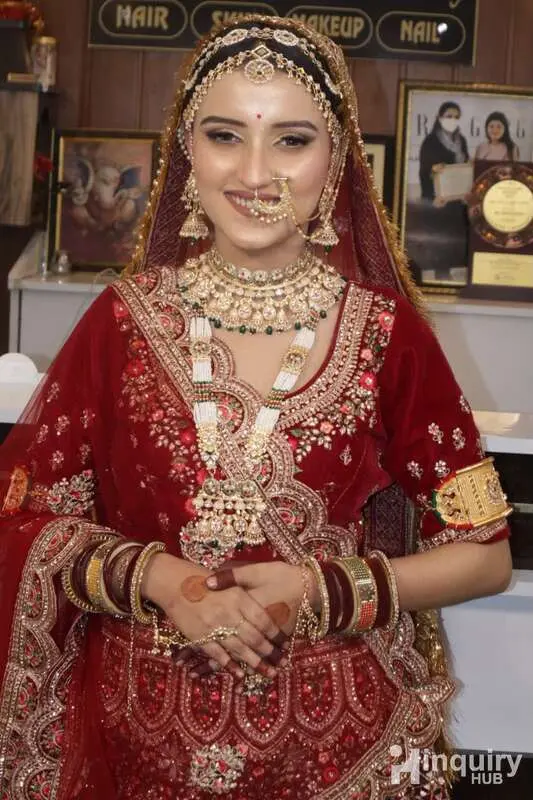 Shri Makeover Studio
