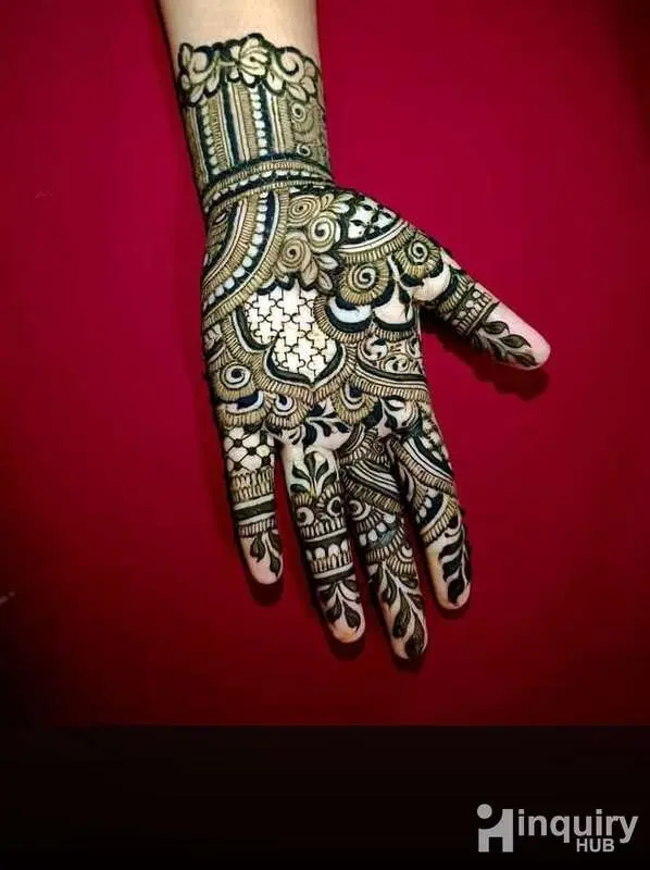 Gunjan Mehndi Artists