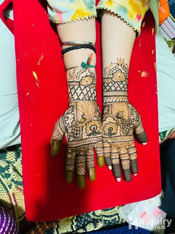 Lakshita Mehendi Art