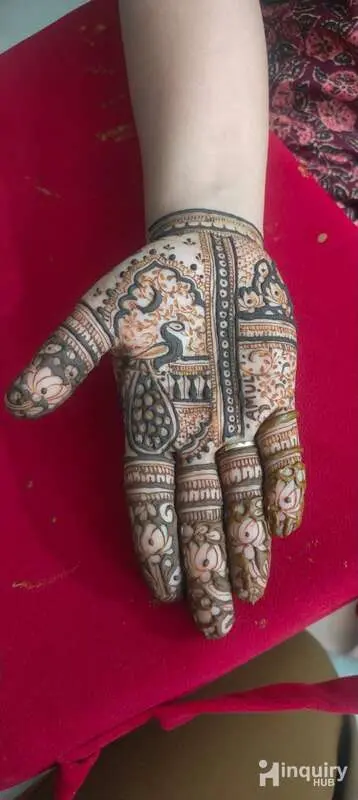 Lakshita Mehendi Art