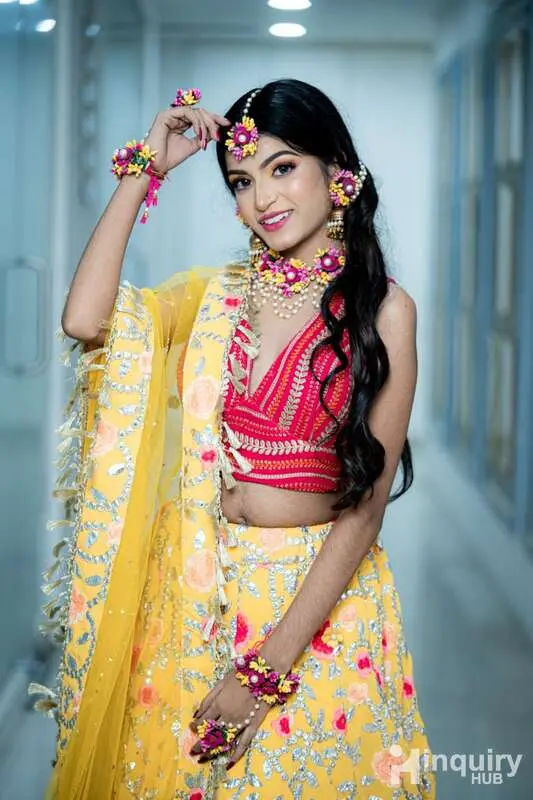 Pragun Makeup Studio