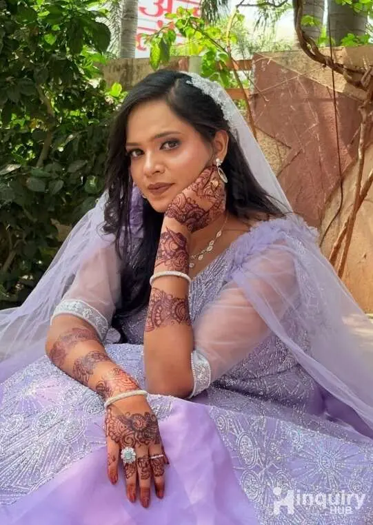 Shaheena Khan A Professional Makeup Artist