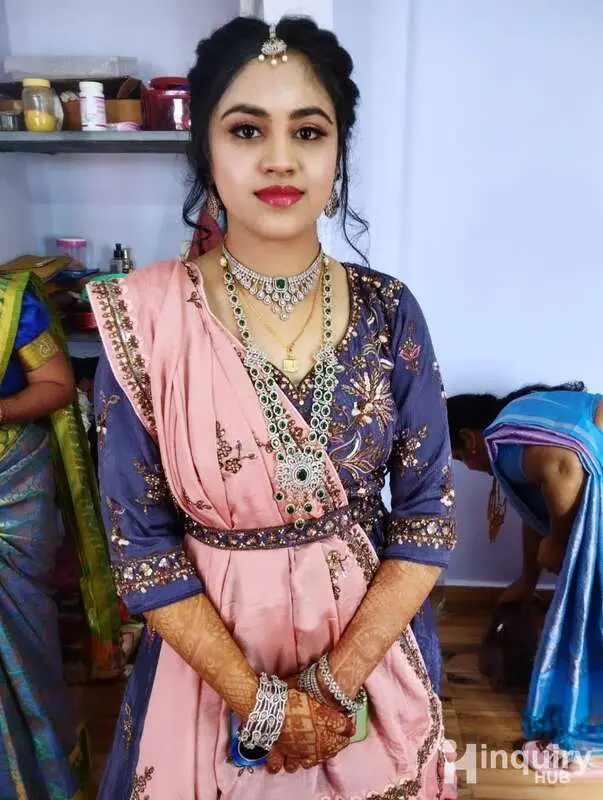 Nifasath Makeup Artist