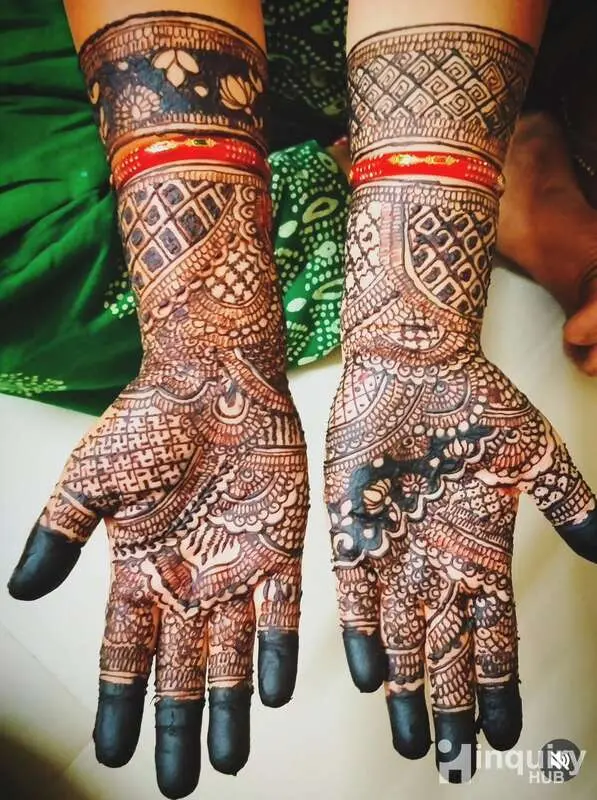 Mehindi Artis