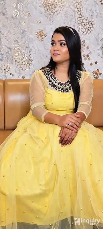 Annu Makeup Artist