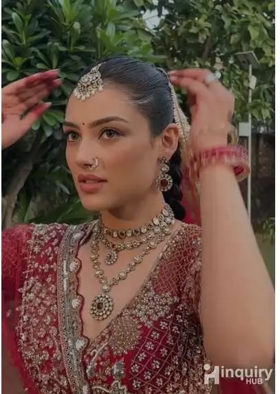 Glowithmuskankhan