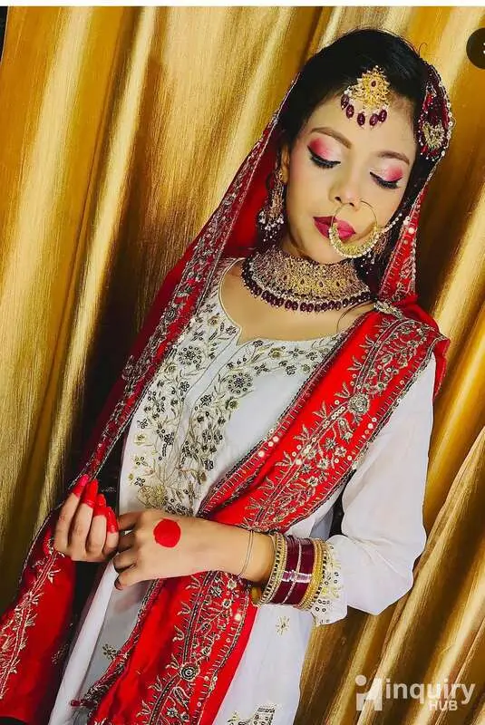 Forever Glam By Anshika