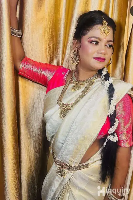 Forever Glam By Anshika