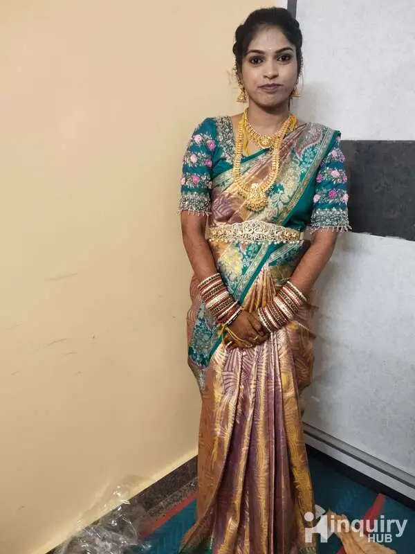 Kaveti Divya