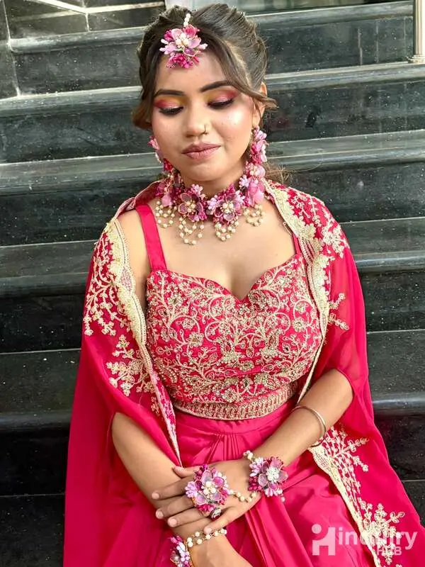 Glam Shivaniii