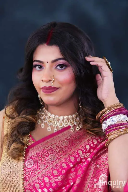Glam Shivaniii