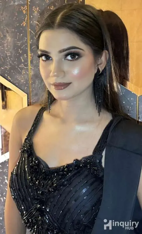 Dua Khan Makeover 06
