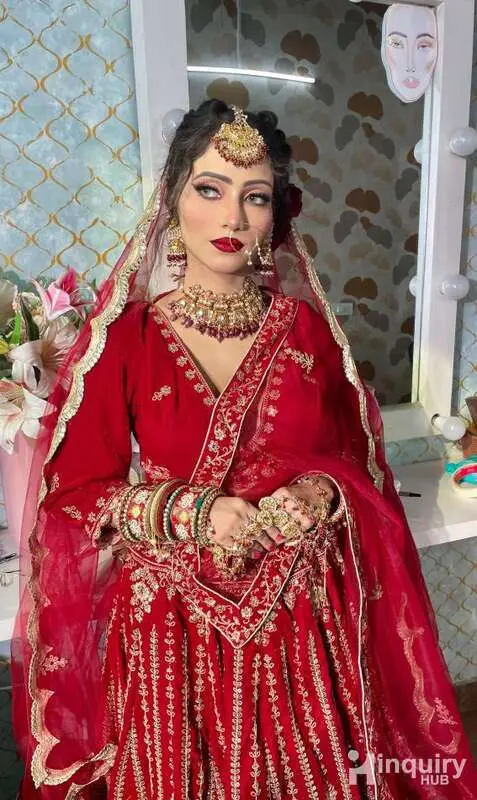 Dua Khan Makeover 06