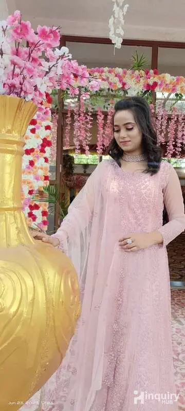Priti Dethe Makeup Artist
